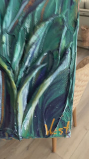 Video of palette knife painting of irises